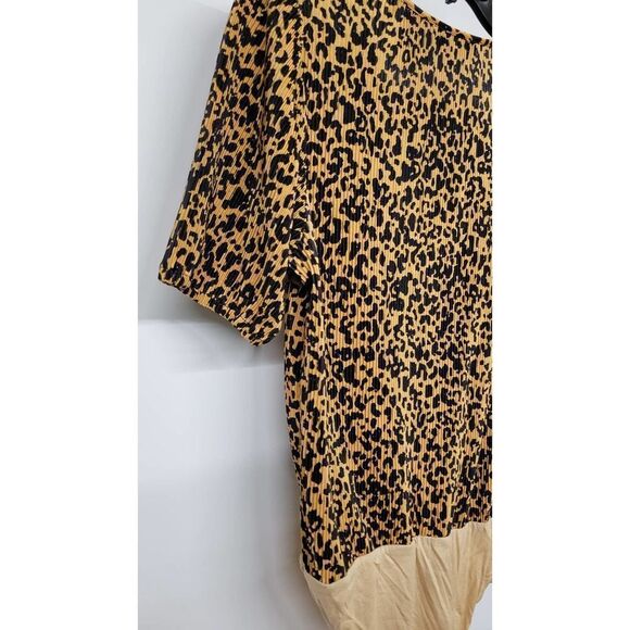 WAYF Leopard Print Deep Vneck Bodysuit - Picture 3 of 5